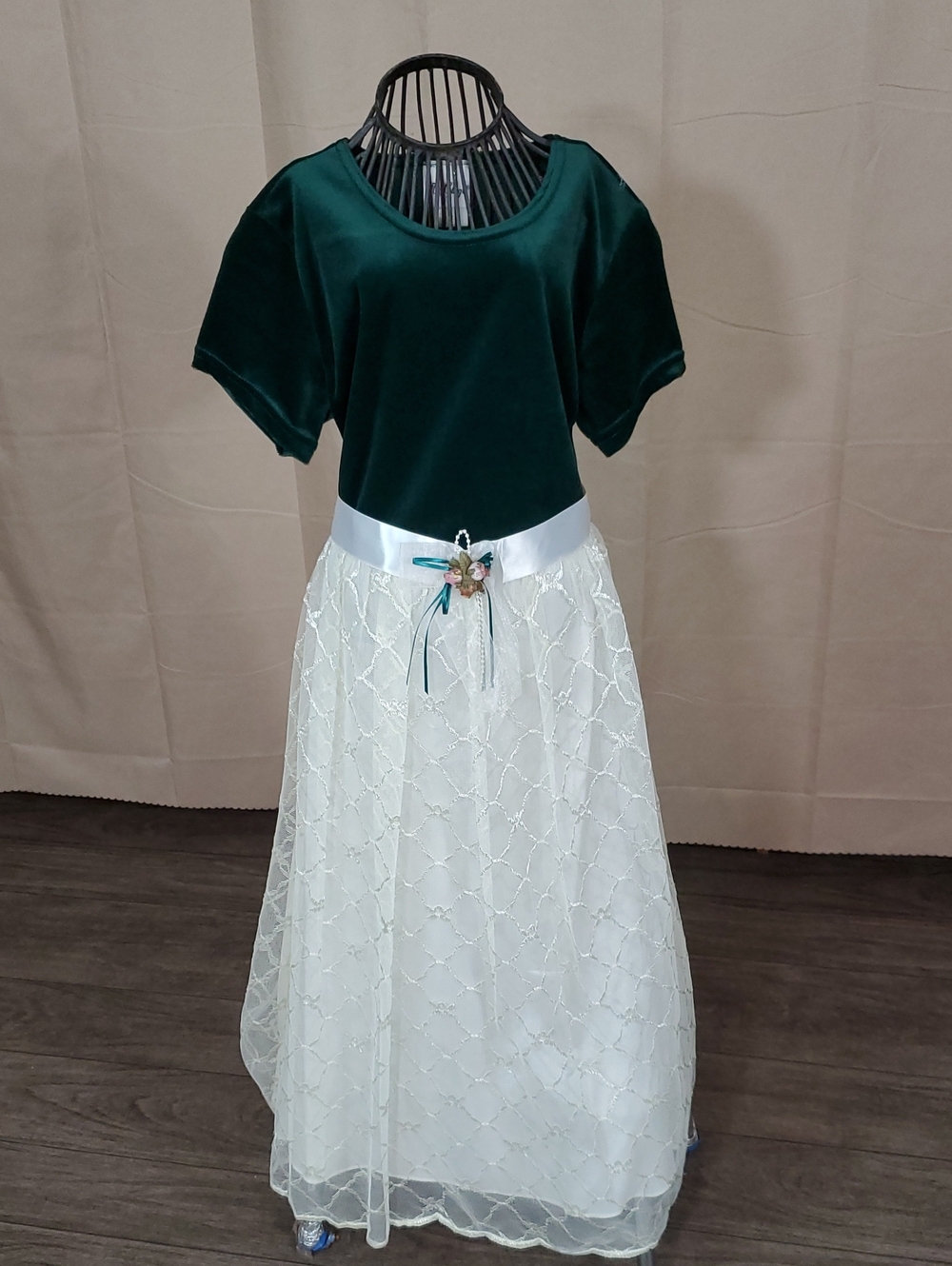 Emerald Green Velvet and Ivory Lace Girls' Formal Dress